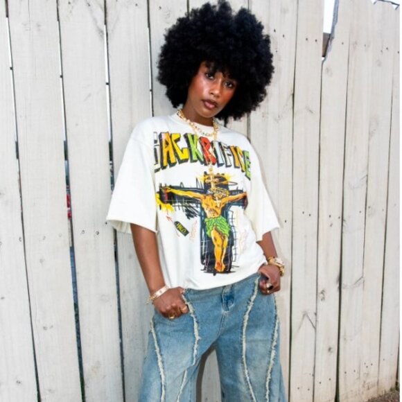 NEW! Sack Mercy - off white Boxy tee - Picture 1 of 3